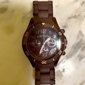 Women’s brown Marc Jacobs watch